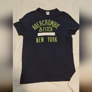 Abercrombie and Fitch - New York - Boys X-Large Muscle T-shirt - Felt Letters